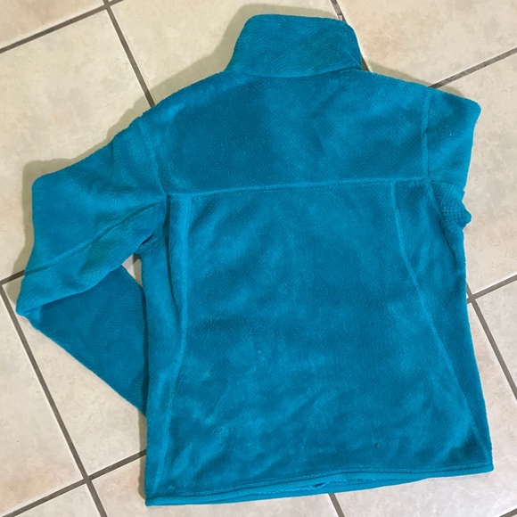 Patagonia Fleece Pullover Quarter Button - Picture 2 of 4